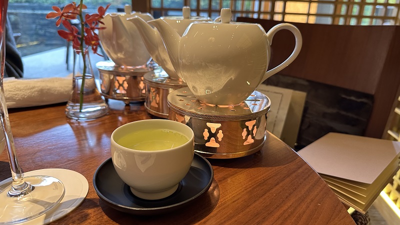 リッツカールトン京都ロビーラウンジのアフタヌーンティーのオリジナルブレンドの日本茶