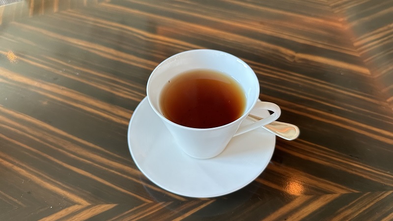 シャングリラ東京 ロビーラウンジ アフタヌーンティーの紅茶 パッションフルーツジャスミン