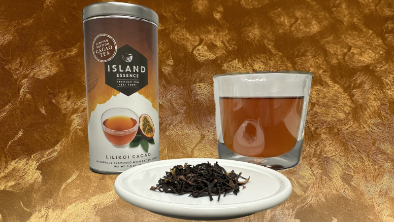 ティーチェストハワイ リリコイ カカオの茶葉缶と茶葉と淹れた紅茶